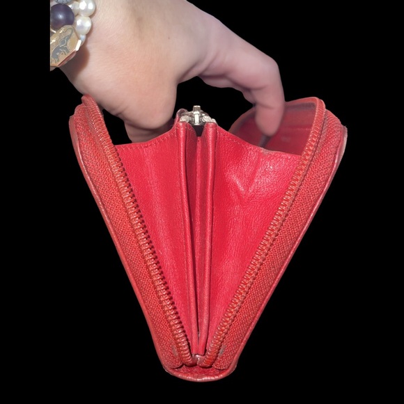 Chanel Wallet Timeless CC Logo Zip Around Zippy Wallet Red Caviar Leather - Picture 10 of 15